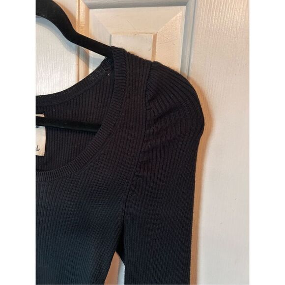Abercrombie and Fitch sweater dress puffy, long sleeves stretchy black size smal - Picture 2 of 5